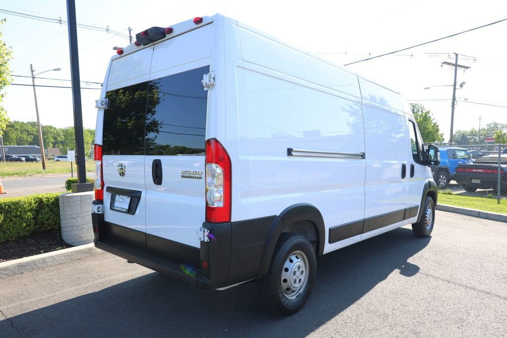 Used 2023 RAM ProMaster 2500 FWD image 5