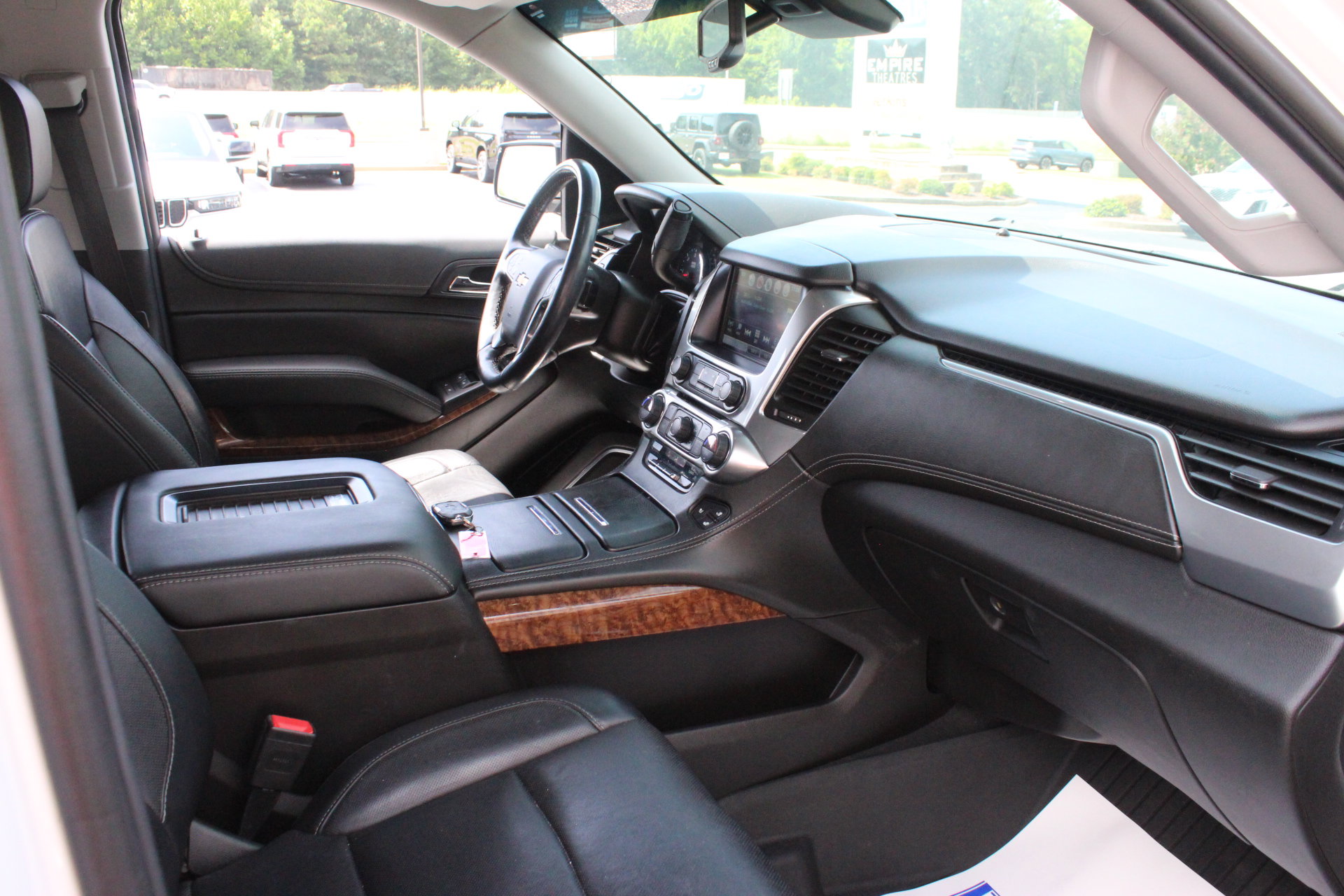 Used 2019 Chevrolet Tahoe Premier RWD image 38