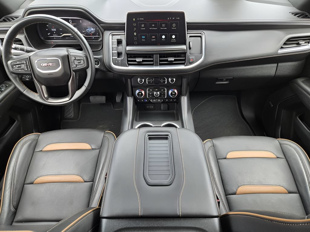 Used 2024 GMC Yukon AT4 w/ Technology Package AWD/4WD image 24