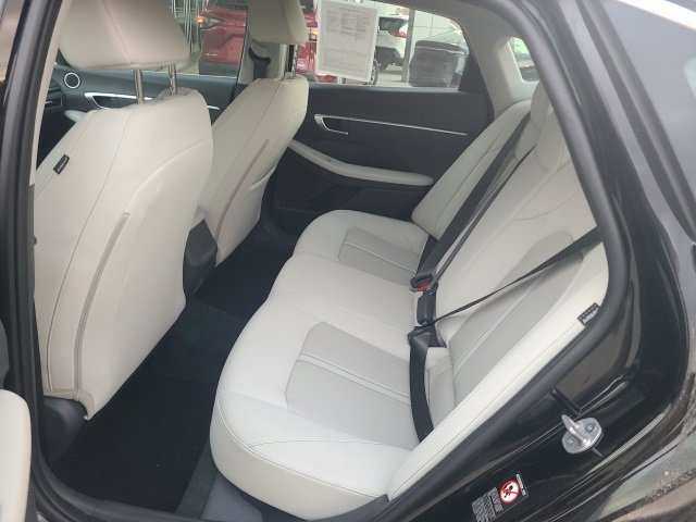 Used 2023 Hyundai Sonata SE image 13
