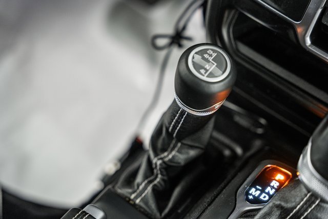 Used 2020 Jeep Wrangler Unlimited Sahara image 28