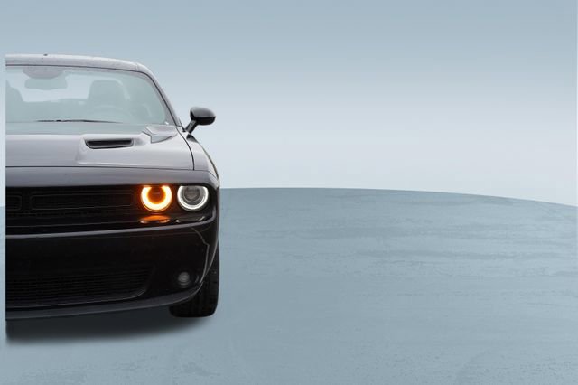 Used 2023 Dodge Challenger SXT w/ Blacktop Package image 34
