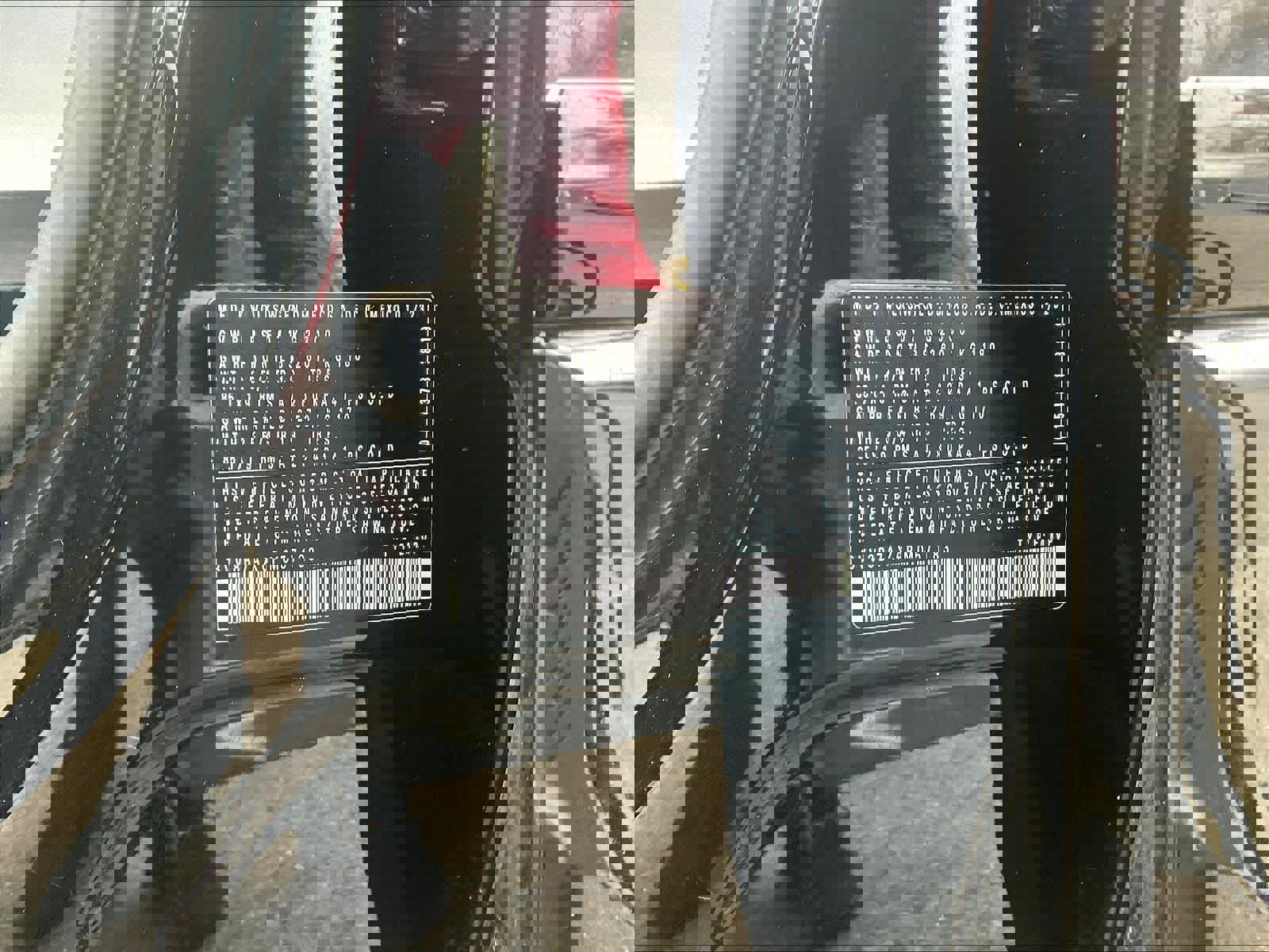 Certified 2023 Volkswagen Tiguan SE R-Line image 35