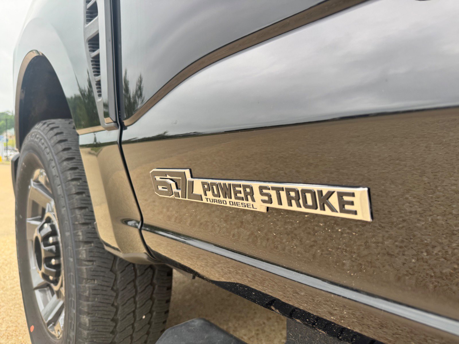 Used 2023 Ford F250 Lariat w/ Lariat Ultimate Package image 36