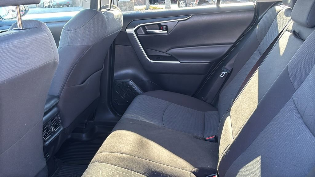 Used 2022 Toyota RAV4 XLE w/ Convenience Package AWD/4WD image 29