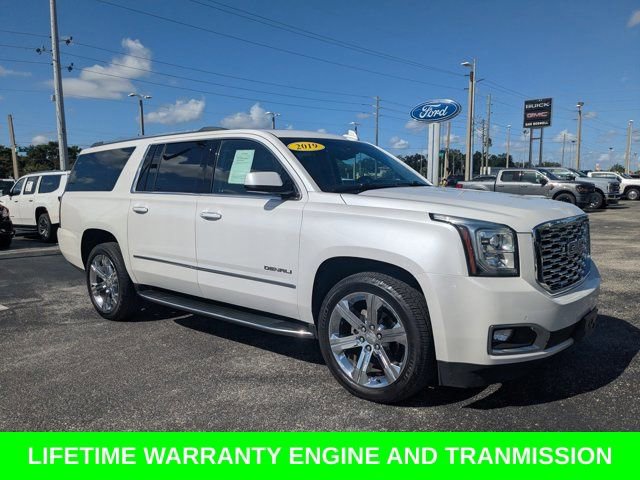 Used 2019 GMC Yukon XL Denali AWD/4WD image 3
