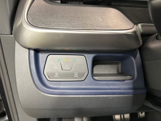 New 2025 Volkswagen ID. Buzz Pro S image 20