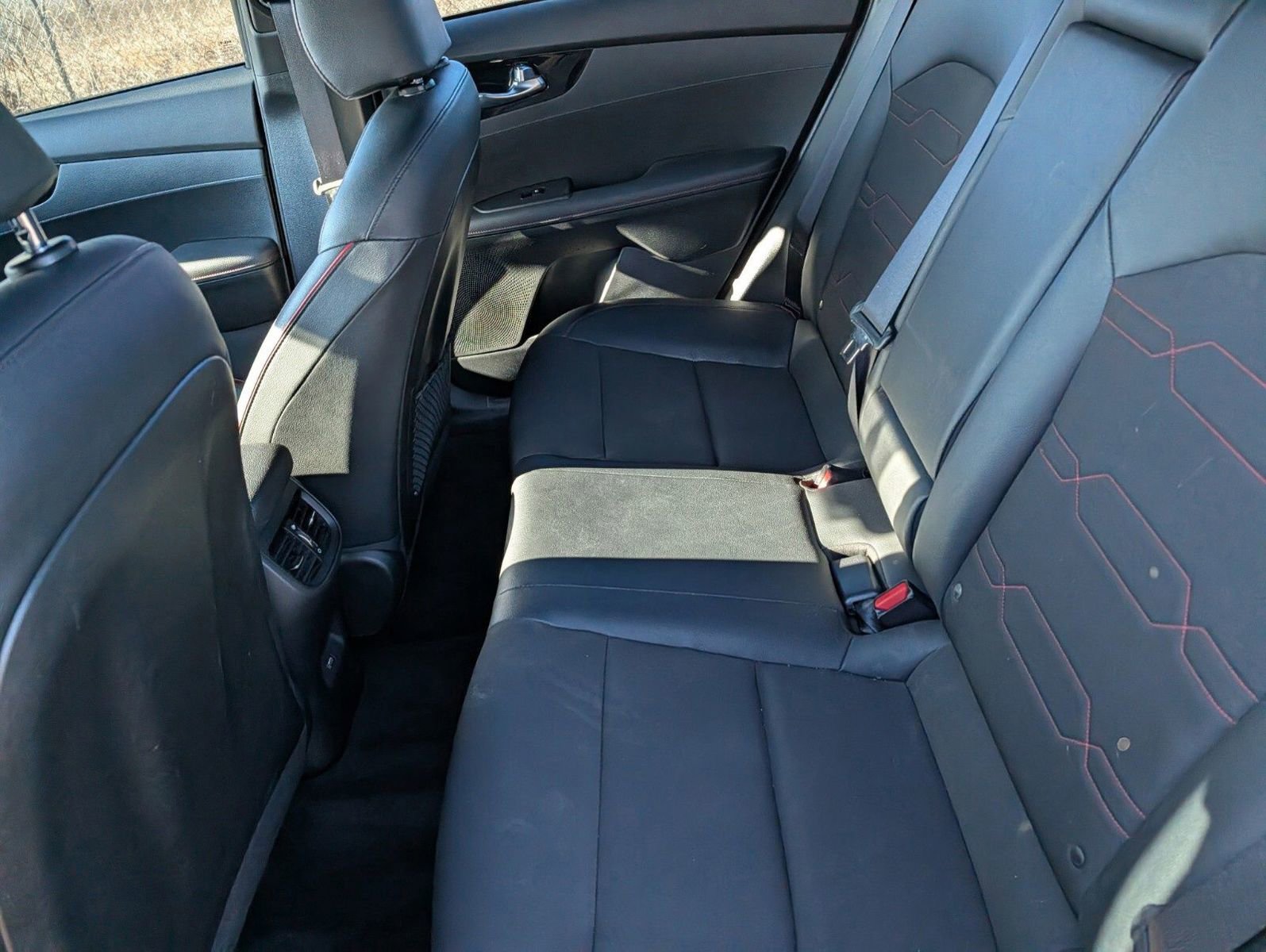 Used 2023 Kia Forte GT image 19