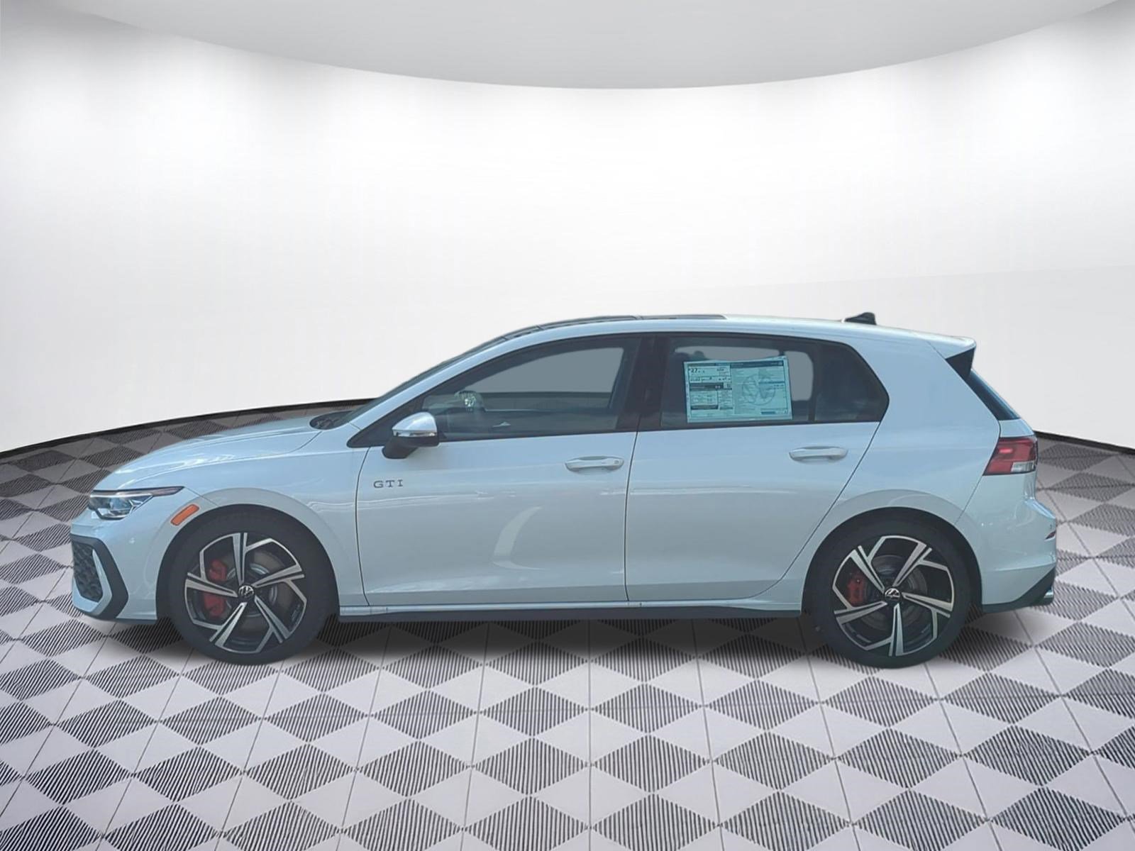 New 2025 Volkswagen GTI SE image 2