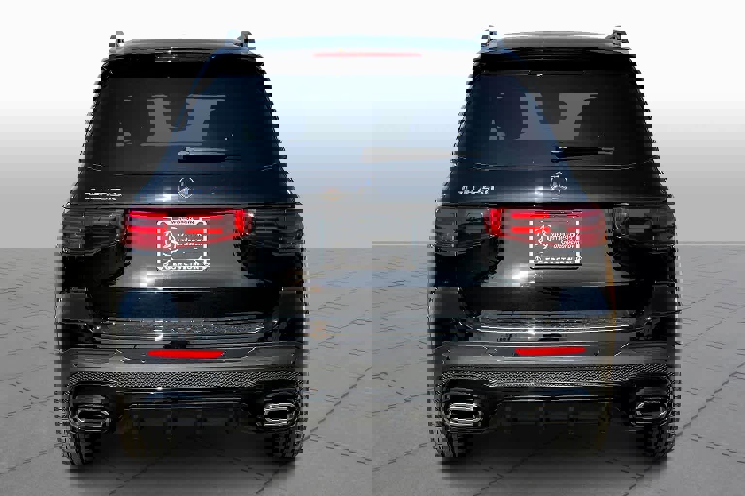 Certified 2024 Mercedes-Benz GLB 250 image 4