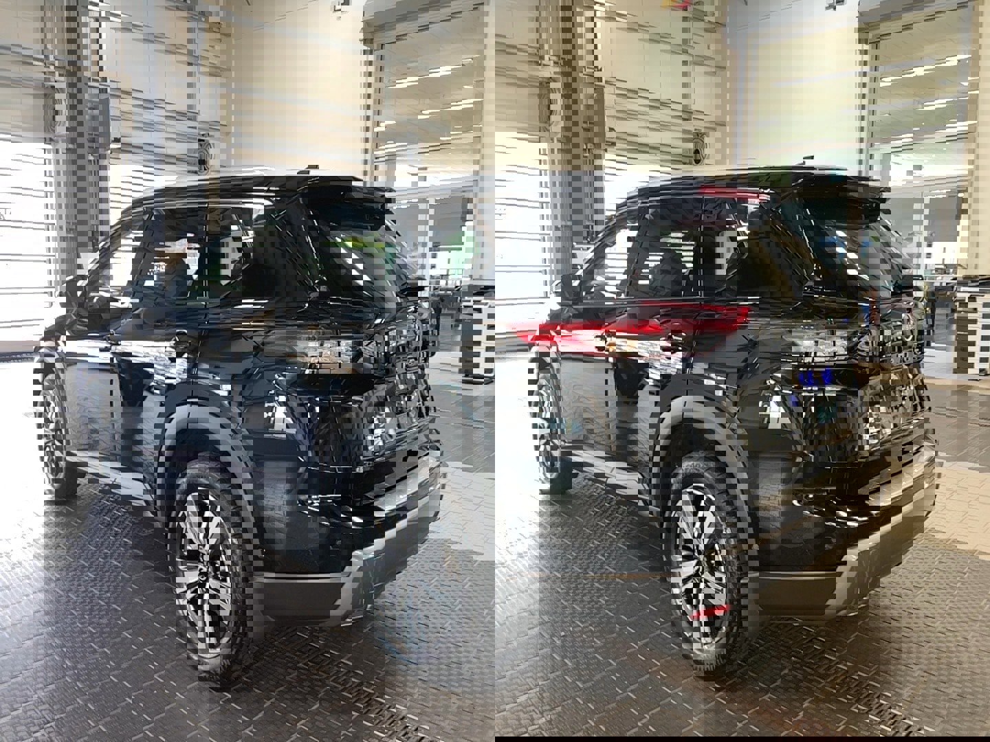 Used 2024 Nissan Rogue SL w/ SL Premium Package image 22