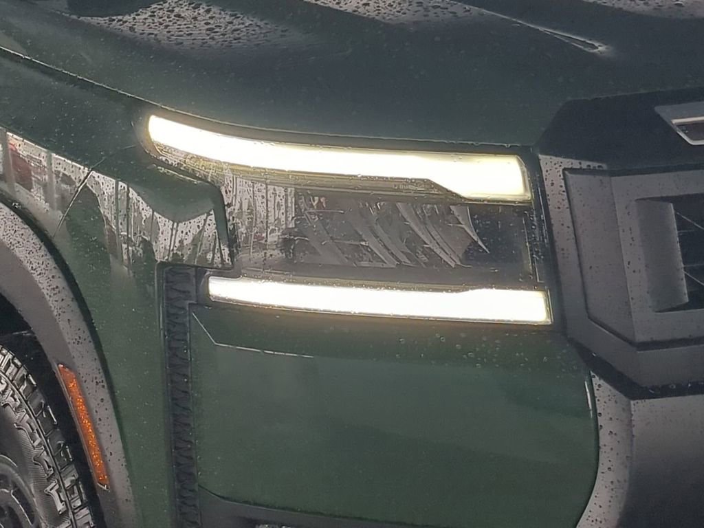 New 2026 Nissan Frontier PRO-4X image 9