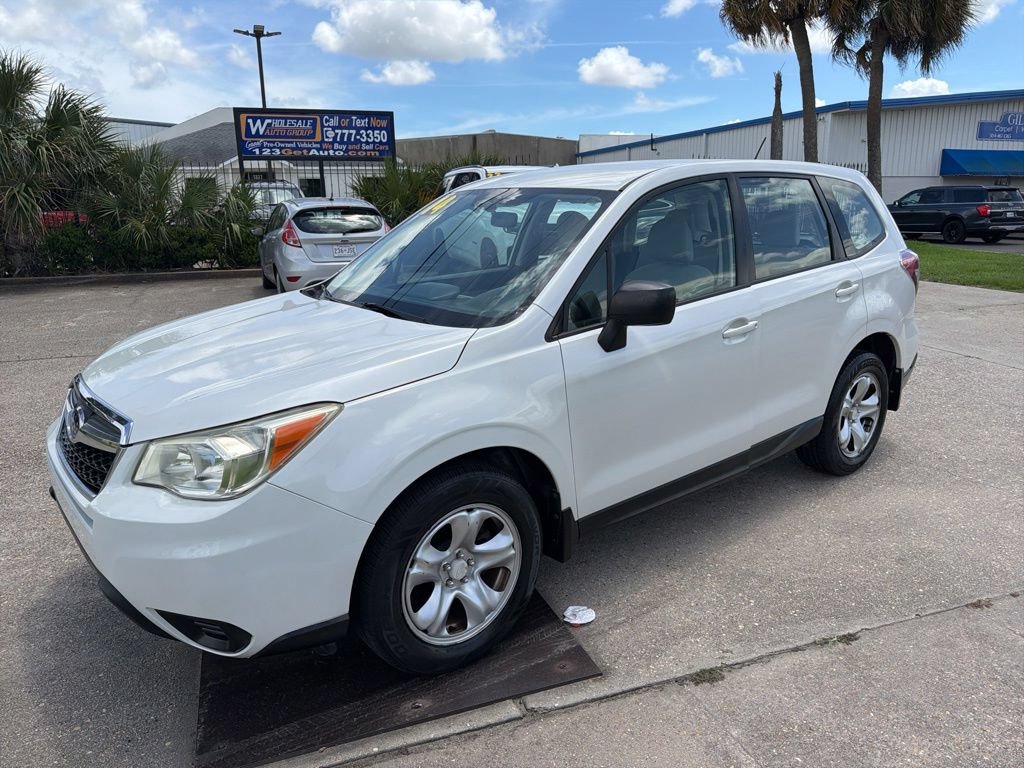 Used 2014 Subaru Forester 2.5i AWD/4WD image 2