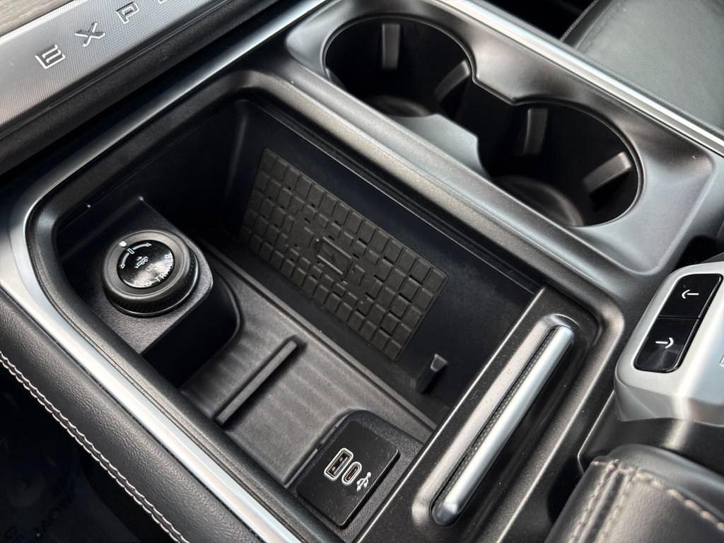 Certified 2025 Ford Expedition Max Platinum image 26