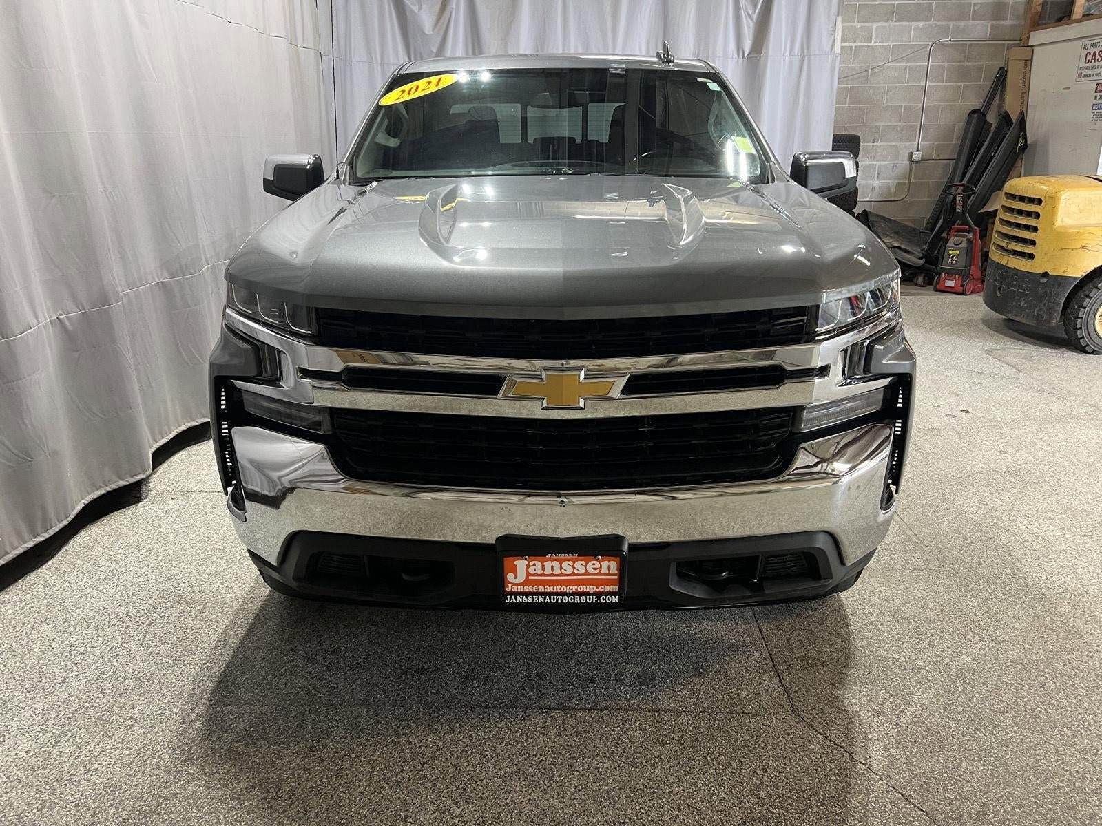 Used 2021 Chevrolet Silverado 1500 LT AWD/4WD image 7