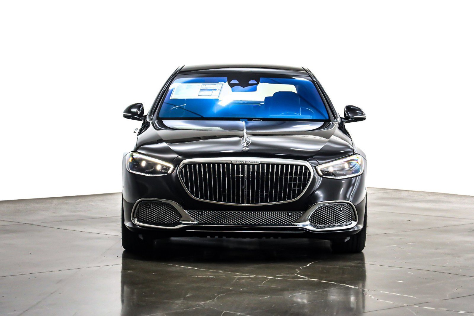 New 2026 Mercedes-Benz Maybach S 680 4MATIC image 2