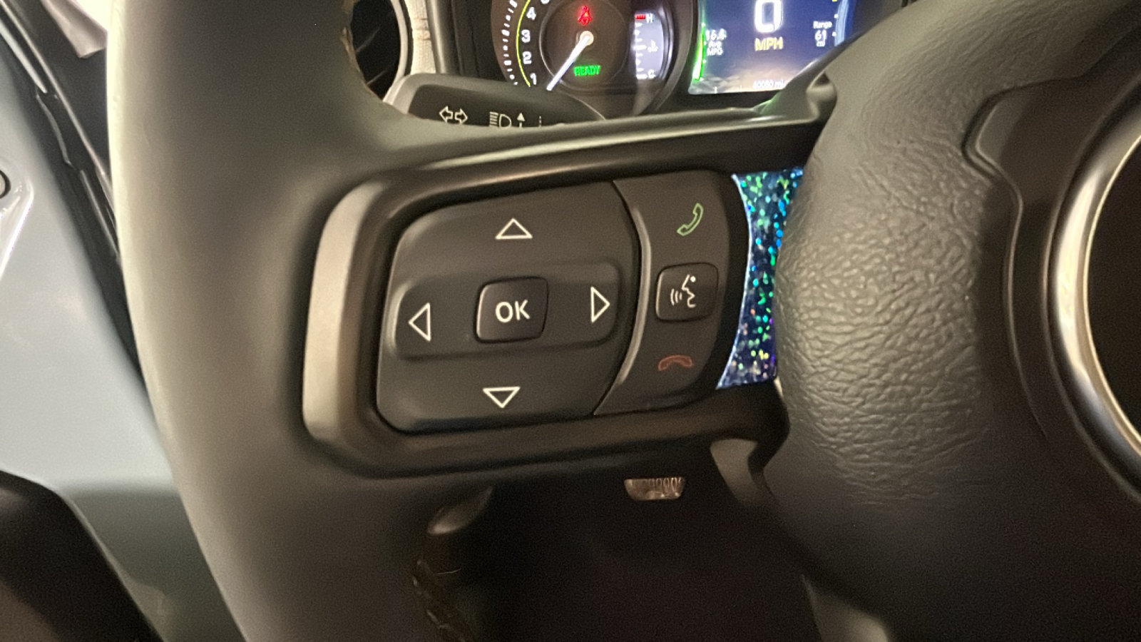 Used 2024 Jeep Wrangler Unlimited AWD/4WD image 16