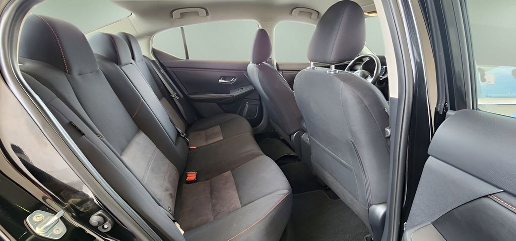 Used 2025 Nissan Sentra SR image 19