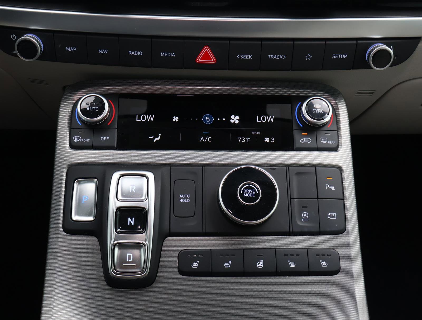 Used 2025 Hyundai Palisade Calligraphy image 28