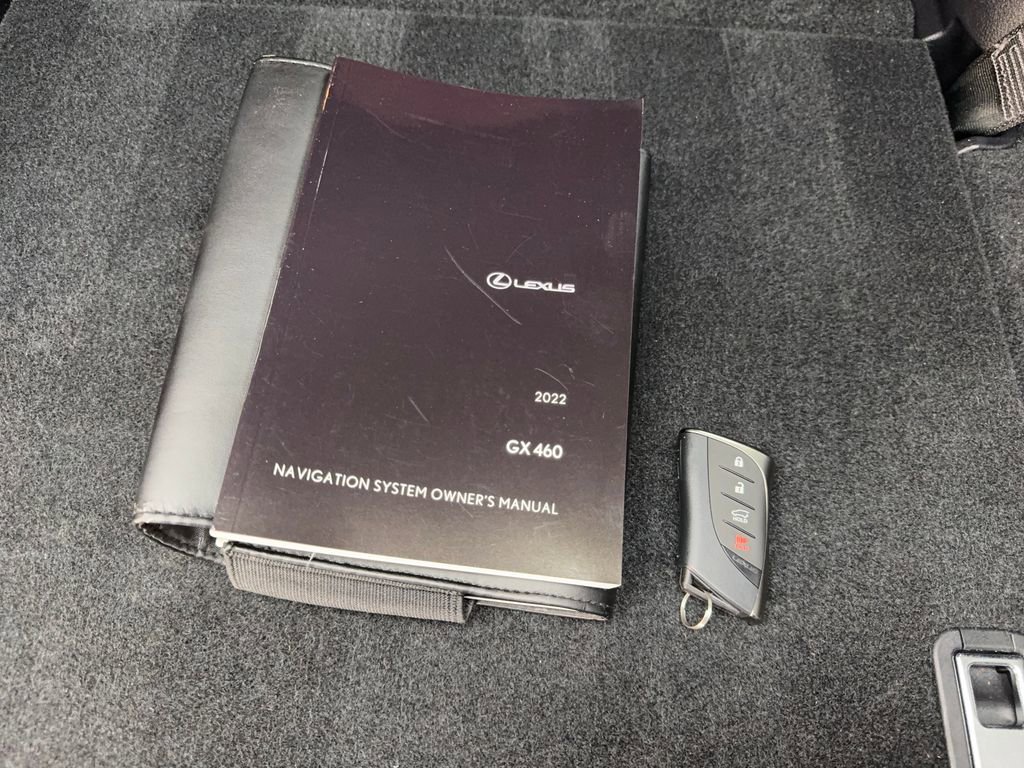 Used 2022 Lexus GX 460 Premium w/ Premium Plus Package image 81
