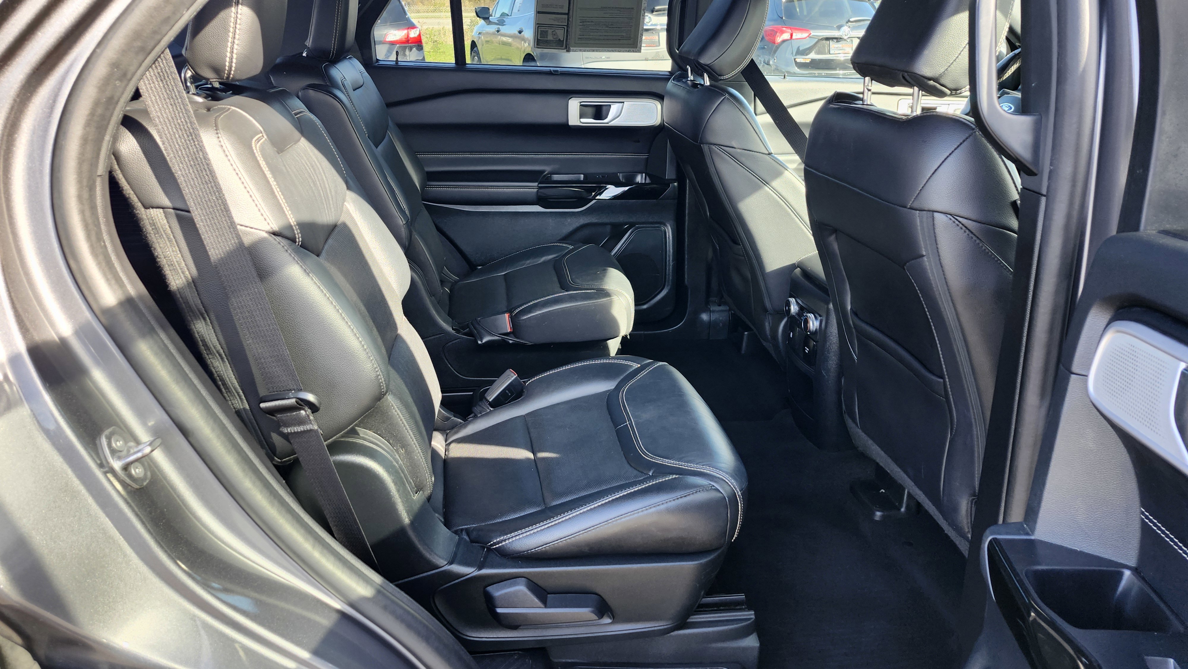 Used 2021 Ford Explorer ST w/ Equipment Group 401A image 20