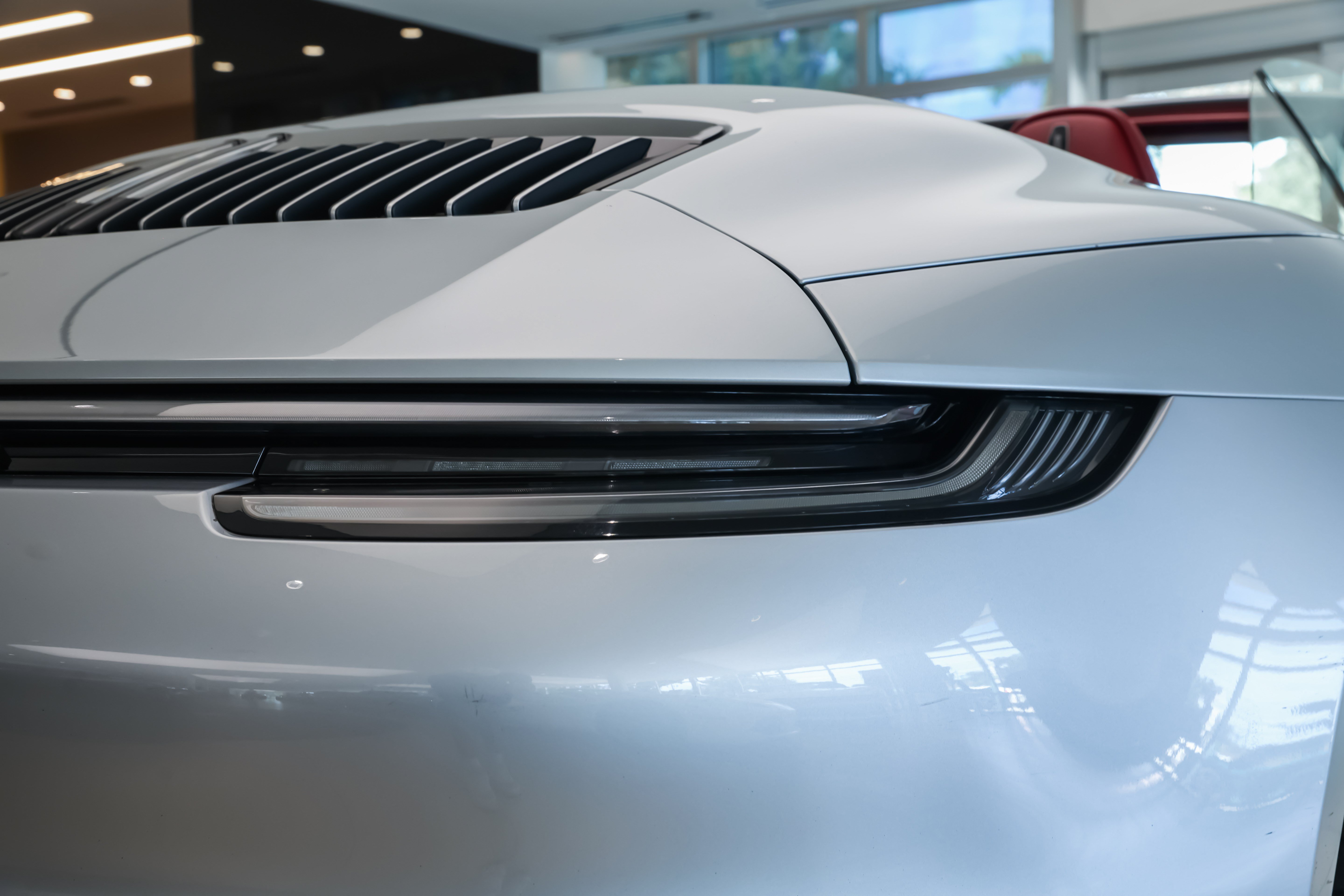 Used 2022 Porsche 911 Carrera 4 AWD/4WD image 22