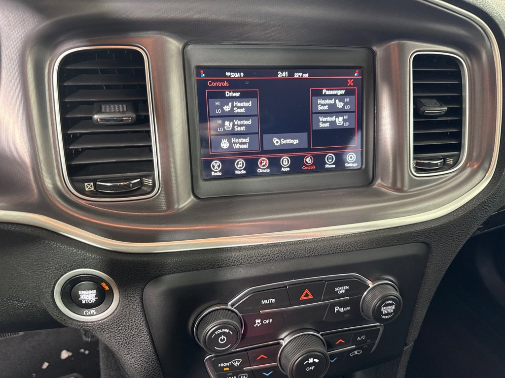 Used 2020 Dodge Charger SXT w/ Leather Interior Group image 18