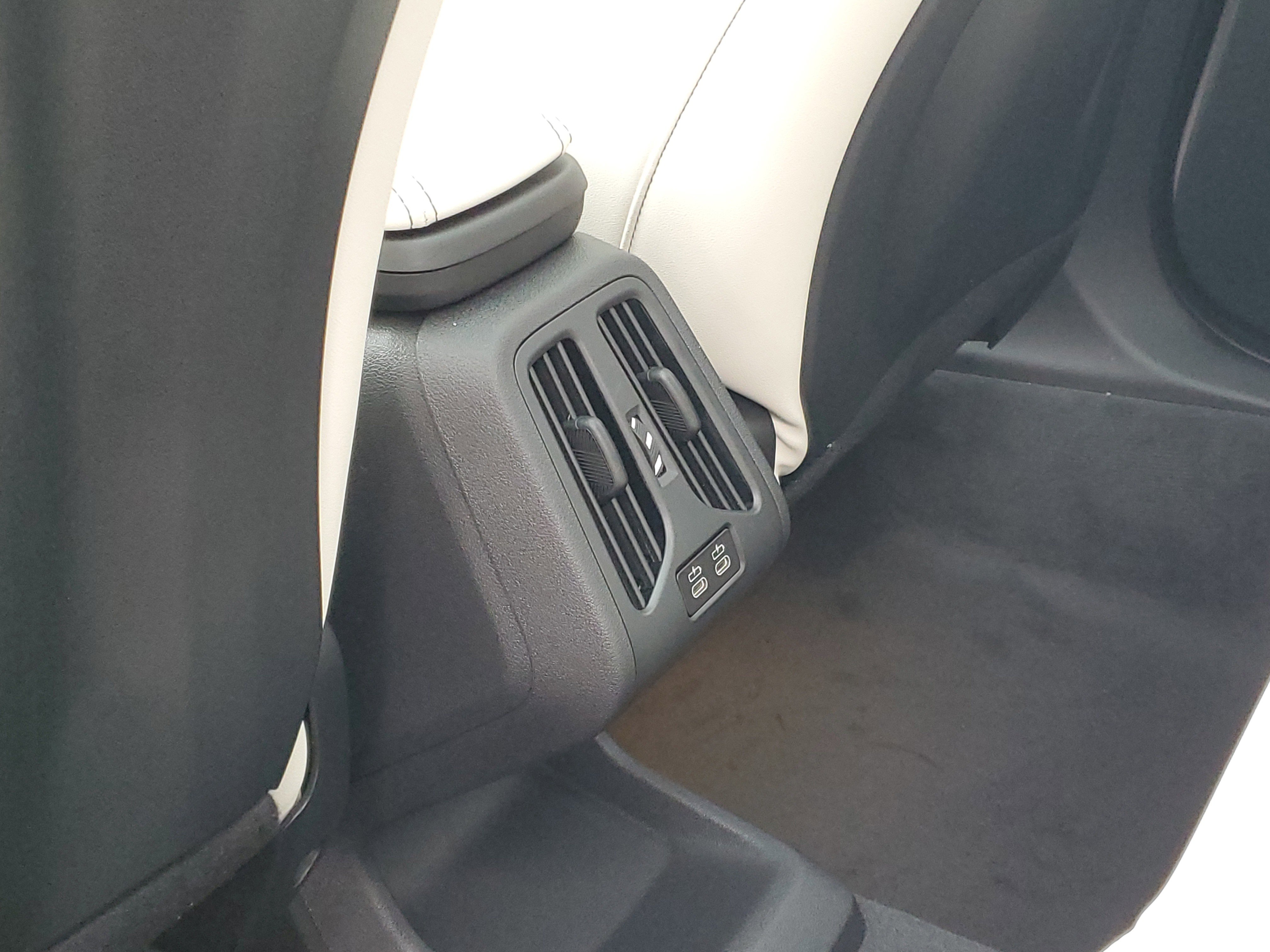 New 2026 BMW X1 xDrive28i w/ Technology Package image 25