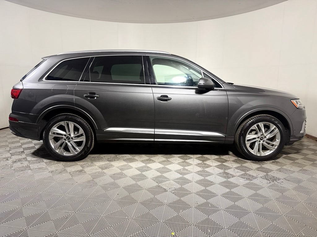 Used 2023 Audi Q7 3.0T Premium Plus AWD/4WD image 8