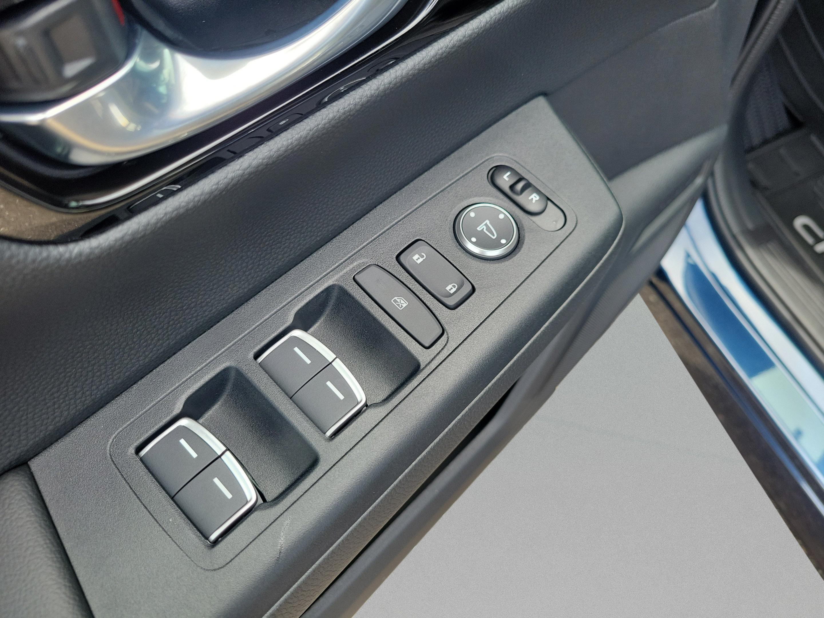 New 2026 Honda CR-V Sport Touring image 24