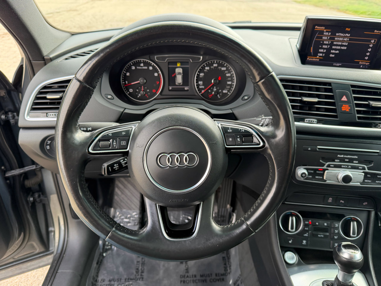 Used 2017 Audi Q3 2.0T Premium Plus w/ Premium Plus Package image 15