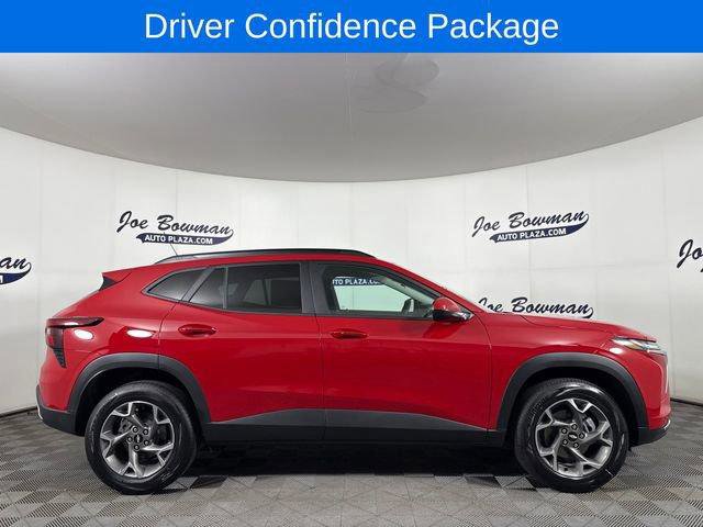 New 2026 Chevrolet Trax LT w/ Driver Confidence Package FWD image 5