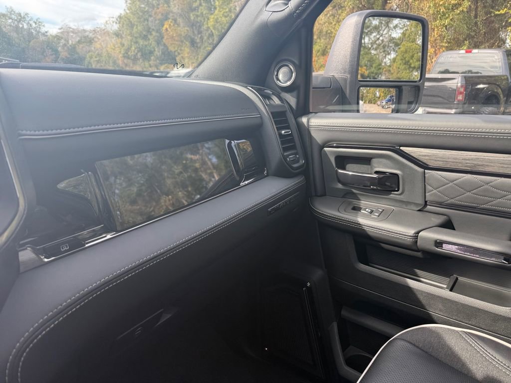 New 2026 RAM 3500 Limited image 26