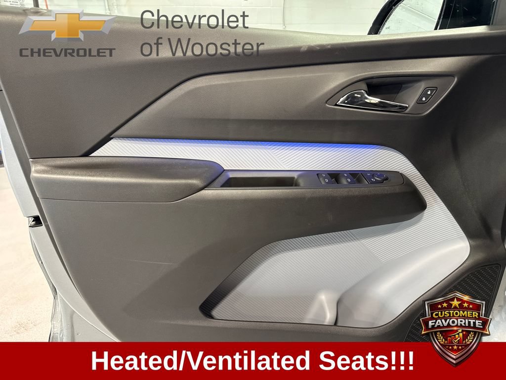 New 2027 Chevrolet Bolt RS FWD image 31