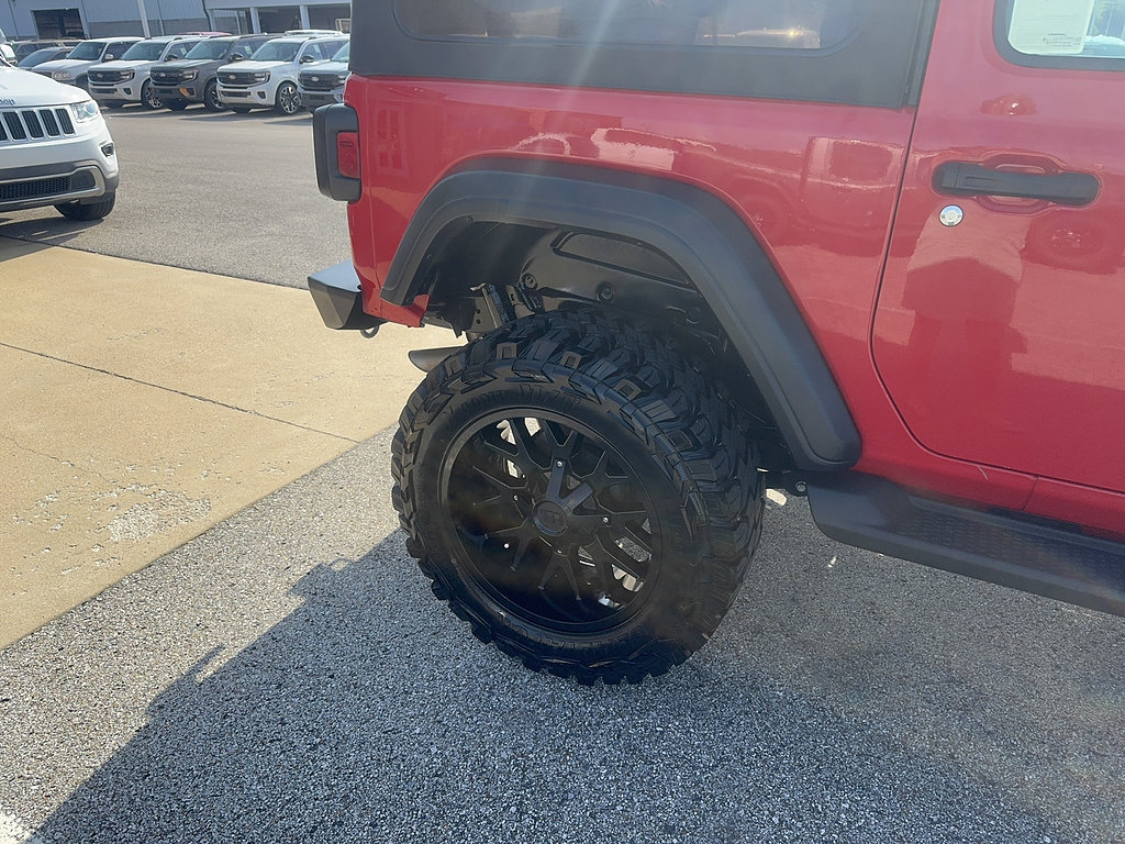 Used 2021 Jeep Wrangler Sport AWD/4WD image 14