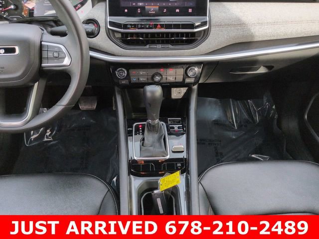Used 2024 Jeep Compass Latitude image 18