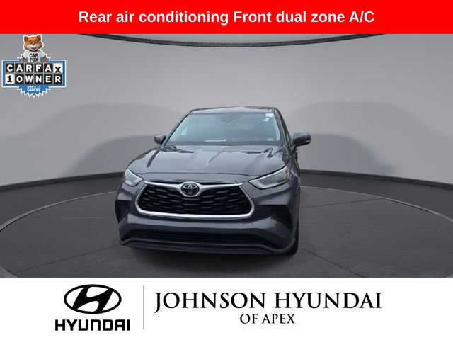 Used 2021 Toyota Highlander L image 3