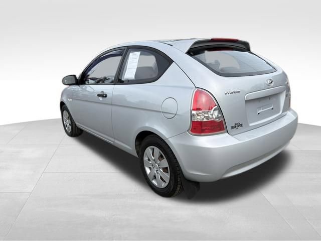 Used 2009 Hyundai Accent GS w/ Popular Equipment Pkg 2 image 5