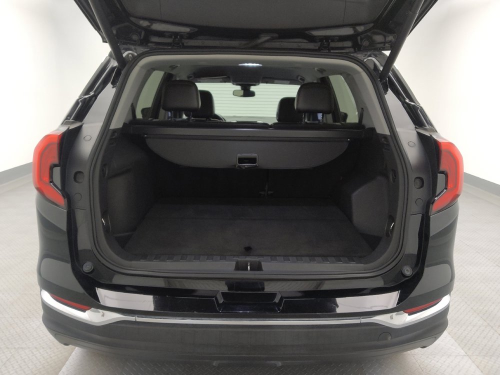 Used 2021 GMC Terrain SLT image 29