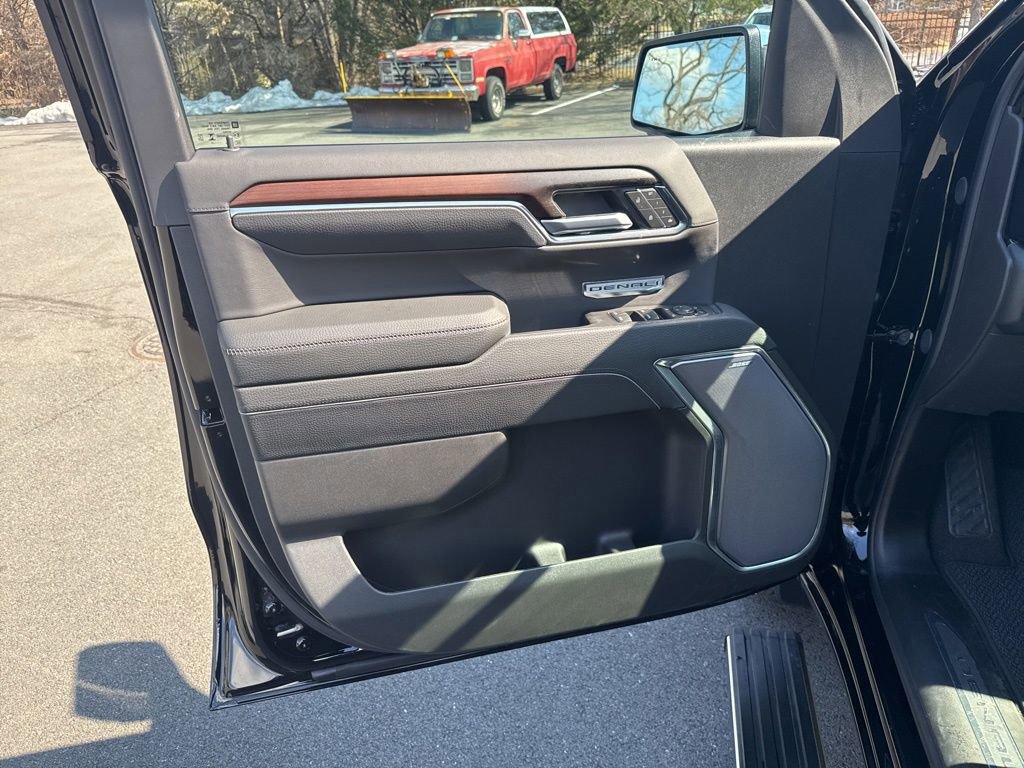 New 2026 GMC Sierra 1500 Denali w/ Denali Reserve Package AWD/4WD image 19