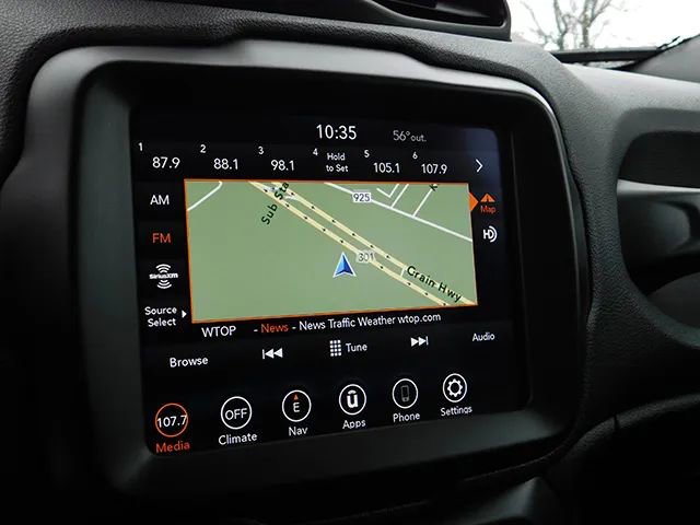 Used 2022 Jeep Renegade Latitude image 16