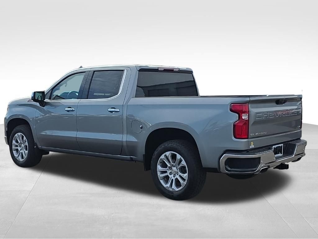 Used 2023 Chevrolet Silverado 1500 LTZ image 9