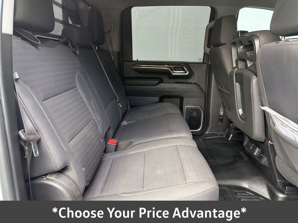 Used 2024 Chevrolet Silverado 2500 LT w/ Convenience Package image 23