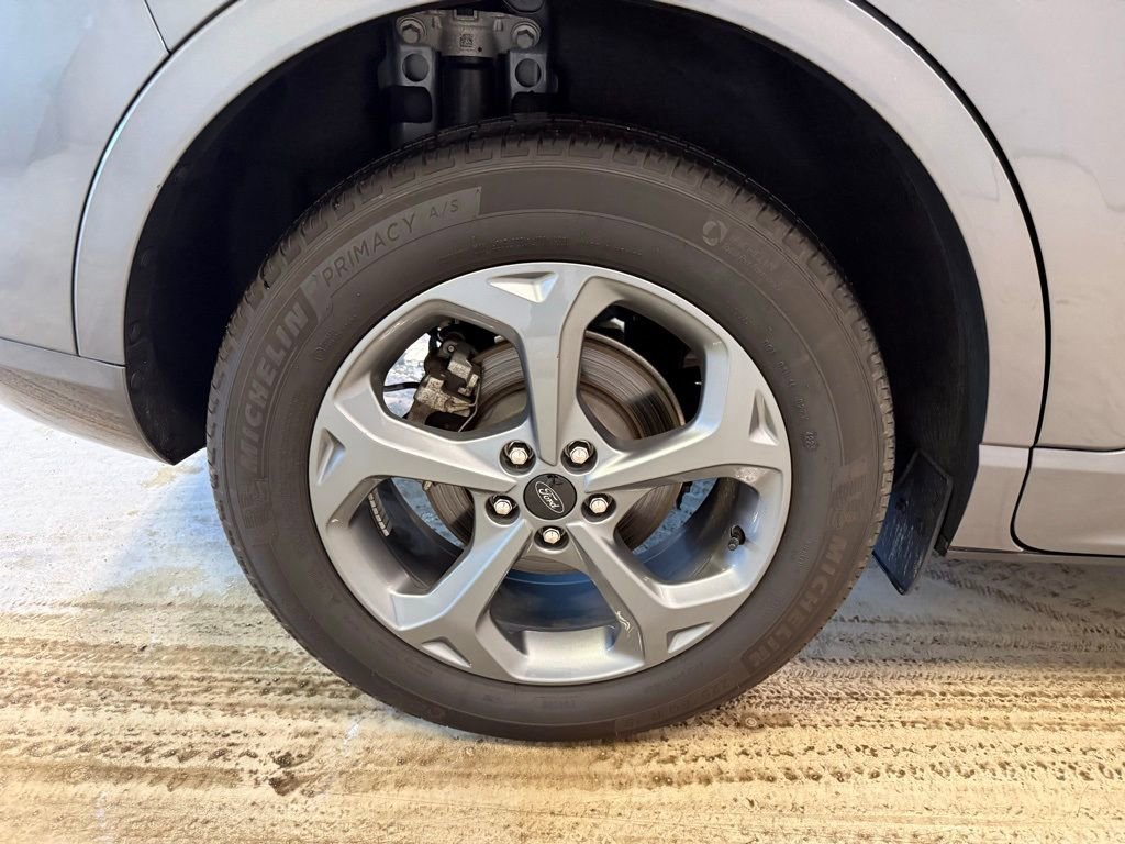 Used 2024 Ford Escape ST-Line AWD/4WD image 11