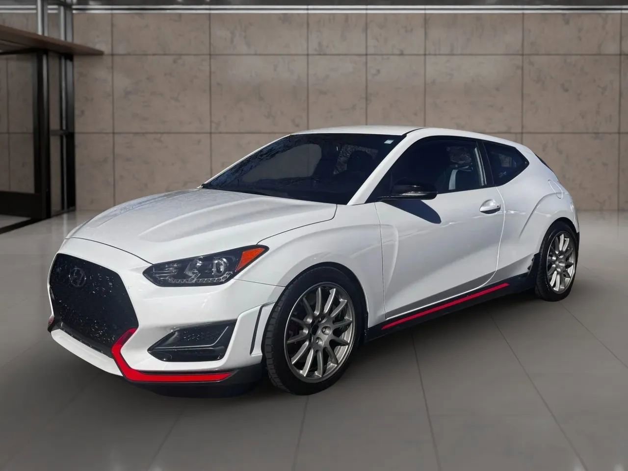 Used 2019 Hyundai Veloster N N w/ Performance Package image 2