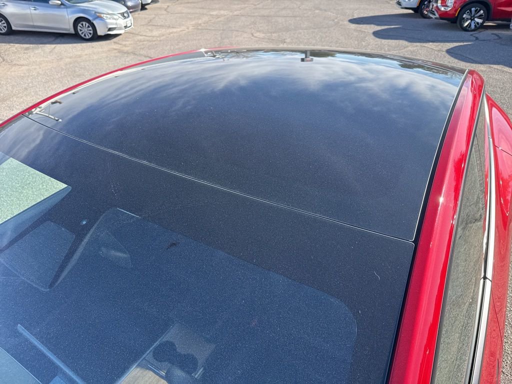 Used 2022 Tesla Model Y Long Range image 9