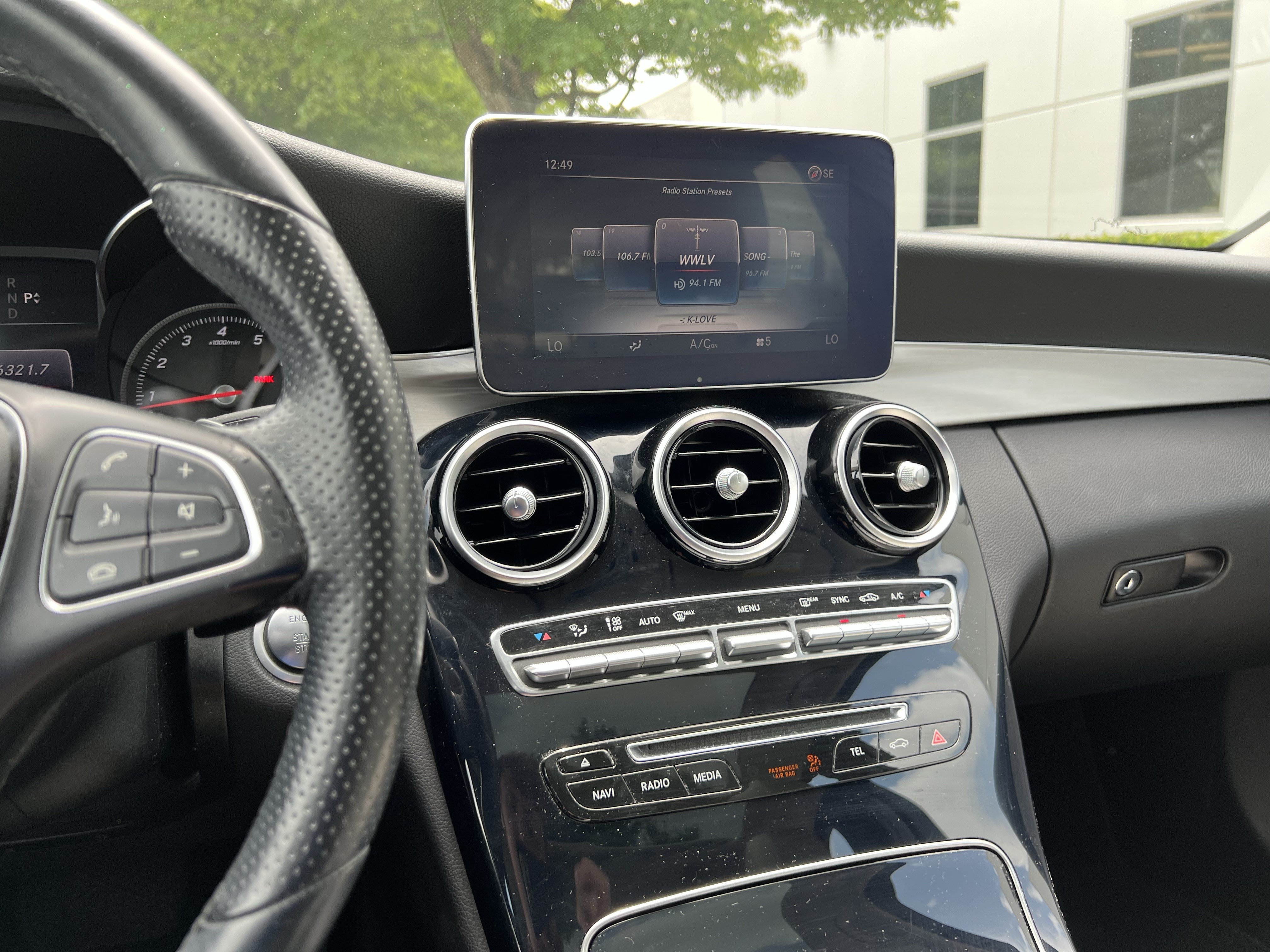 Certified 2016 Mercedes-Benz C 300 4MATIC Sedan image 31