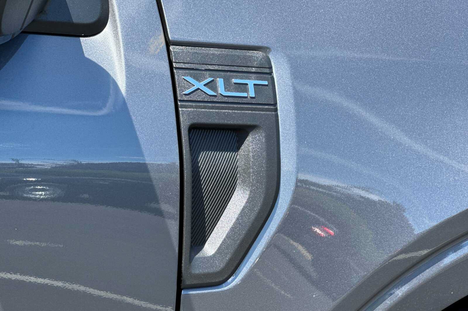 New 2026 Ford Maverick XLT w/ XLT Luxury Package AWD/4WD image 22