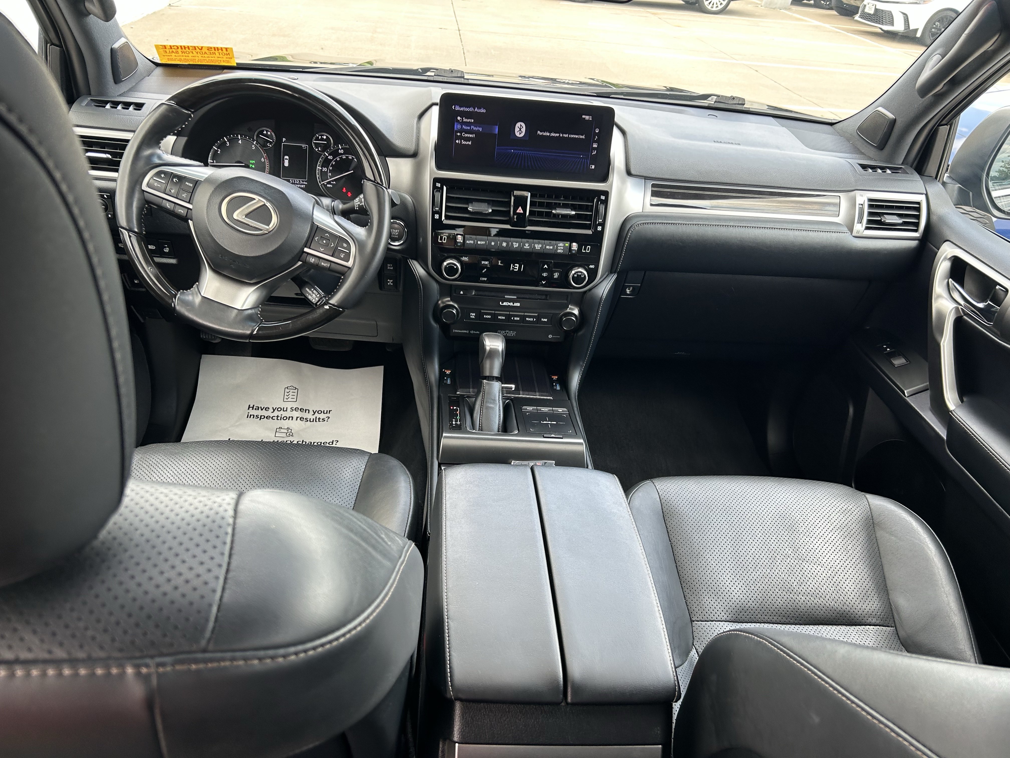 Used 2023 Lexus GX 460 Luxury w/ Sport Design Package AWD/4WD image 22