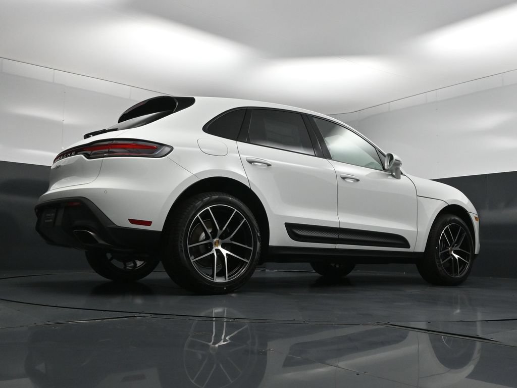 New 2026 Porsche Macan AWD/4WD image 26